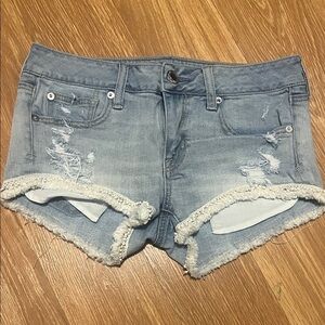 American Eagle Outfitters Light Blue Distressed Jean Shorts shortie size 4